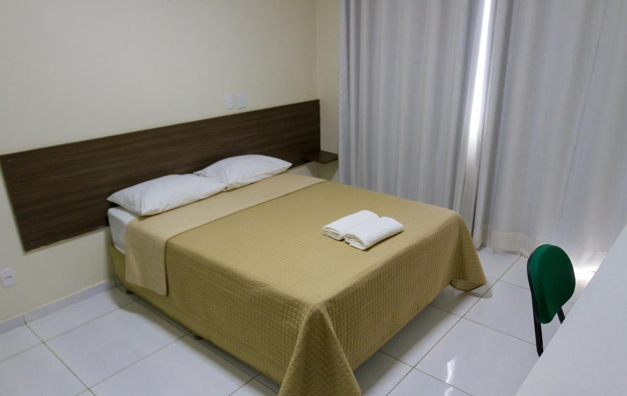 Velit Hotel Терезина Экстерьер фото